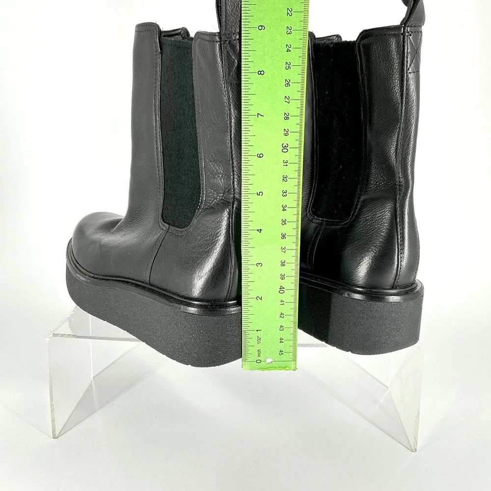 Vince. Size 7 Black‎ Leather Platform Chelsea Boots Water Repellent Pinecrest